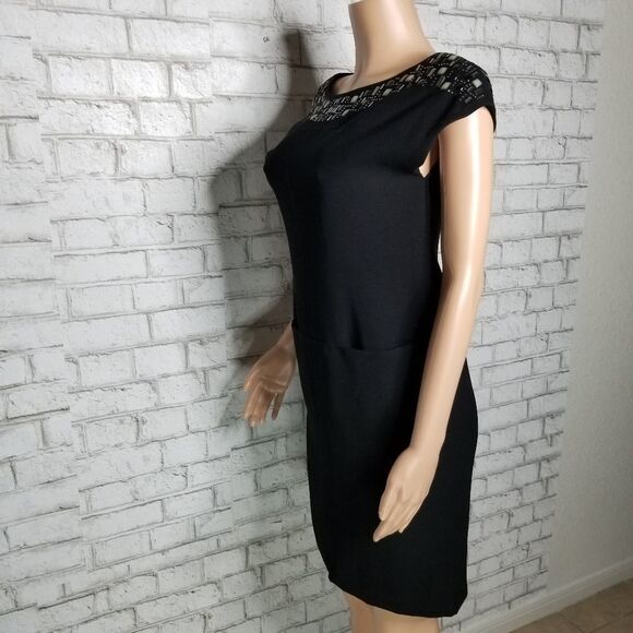 Ann Klein Embellished black dress - Picture 3 of 14